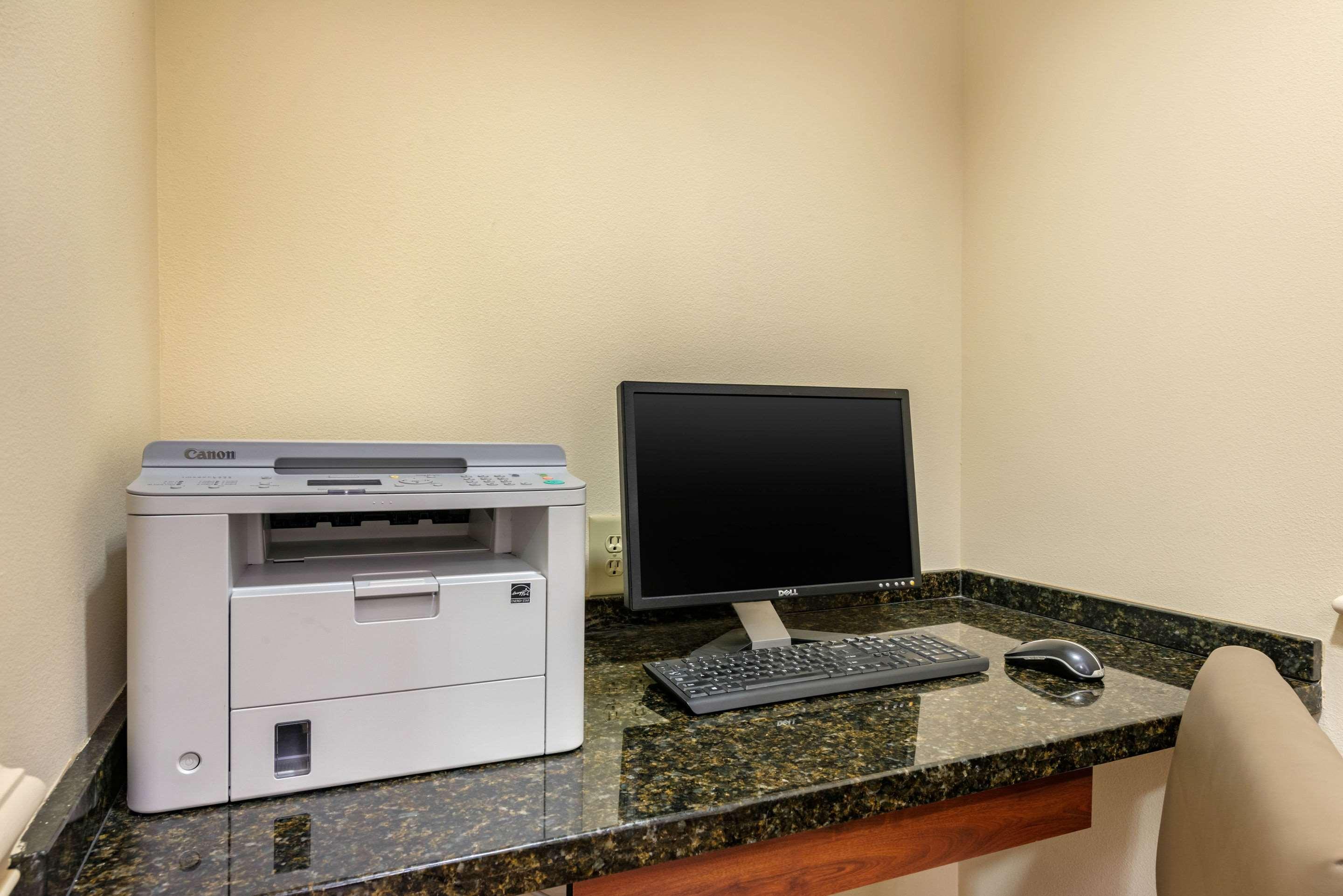 Comfort Inn & Suites Airport Fort Myers Exterior foto
