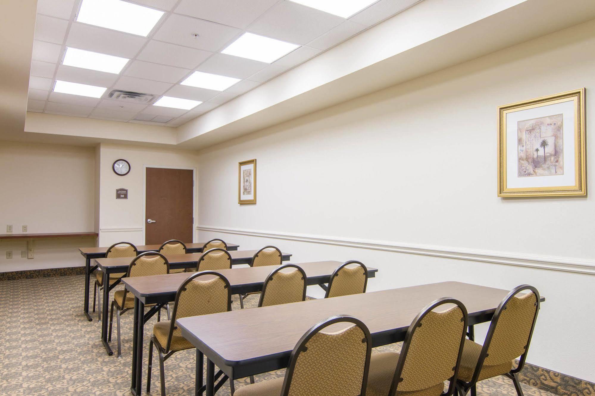 Comfort Inn & Suites Airport Fort Myers Exterior foto